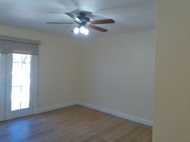 Building Photo - Stunning Lake Havasu Rental 4 BR/ 3BA Pool Home Backing to Park