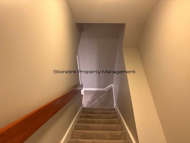 Building Photo - Beautiful Single Family Home For Rent in W...