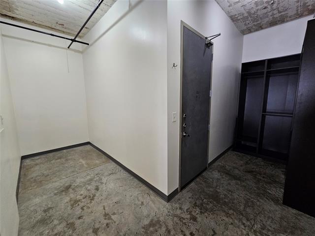 Building Photo - 1122 Jackson St