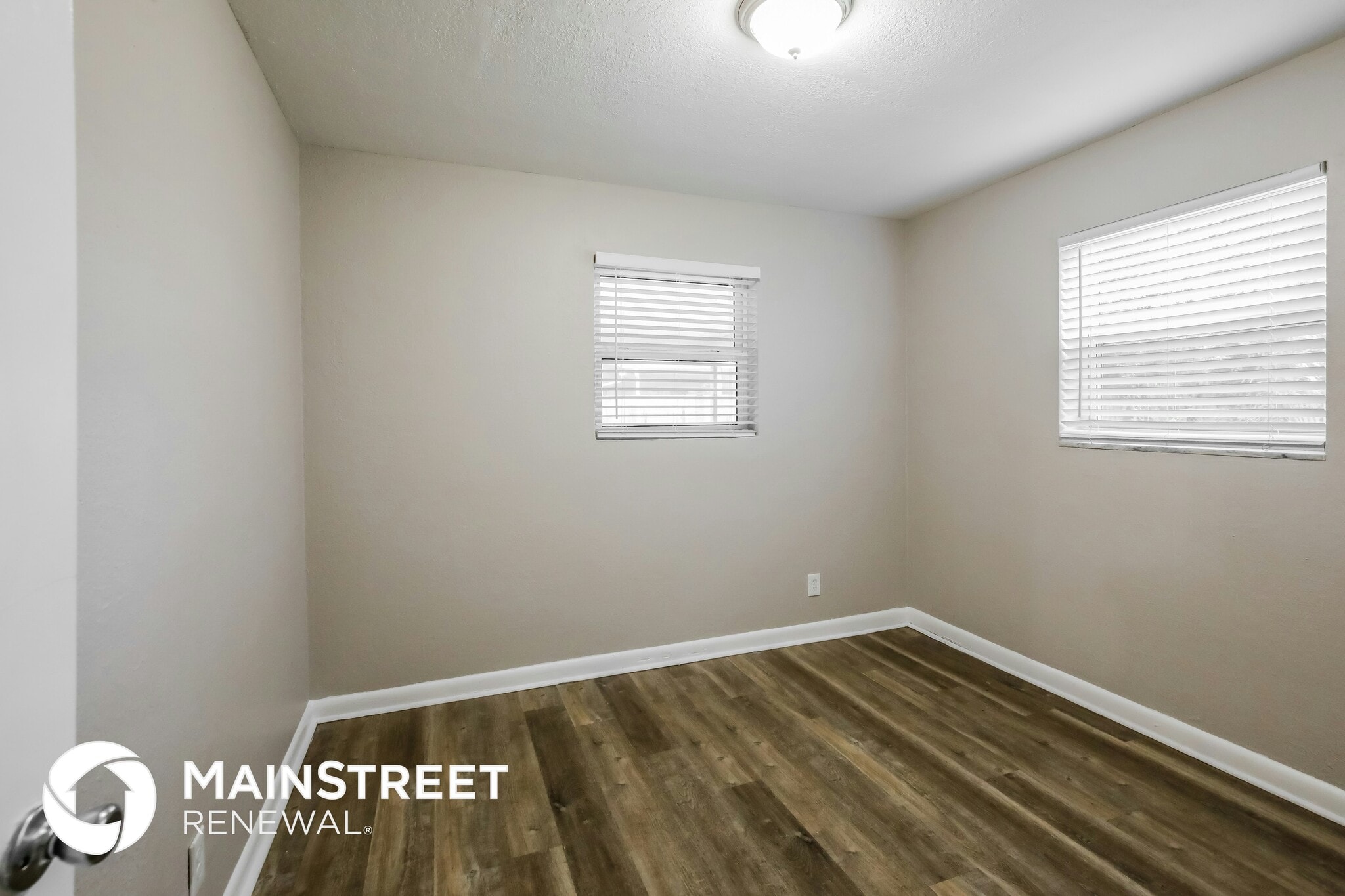 Building Photo - 6212 NW 15th Ct