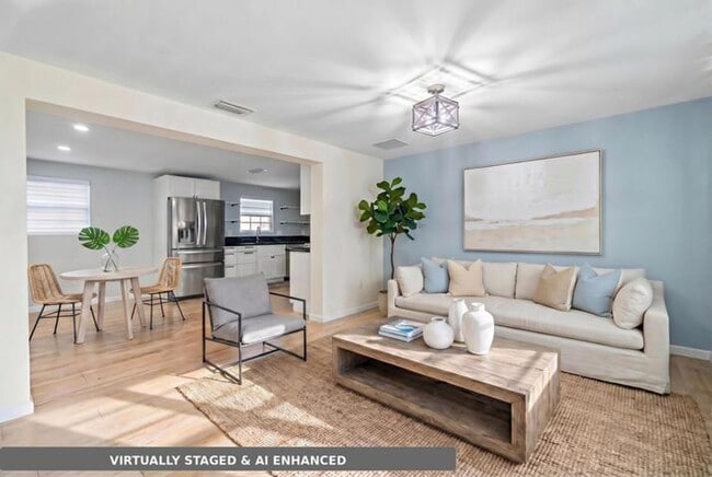 Building Photo - 353 E Lakewood Rd