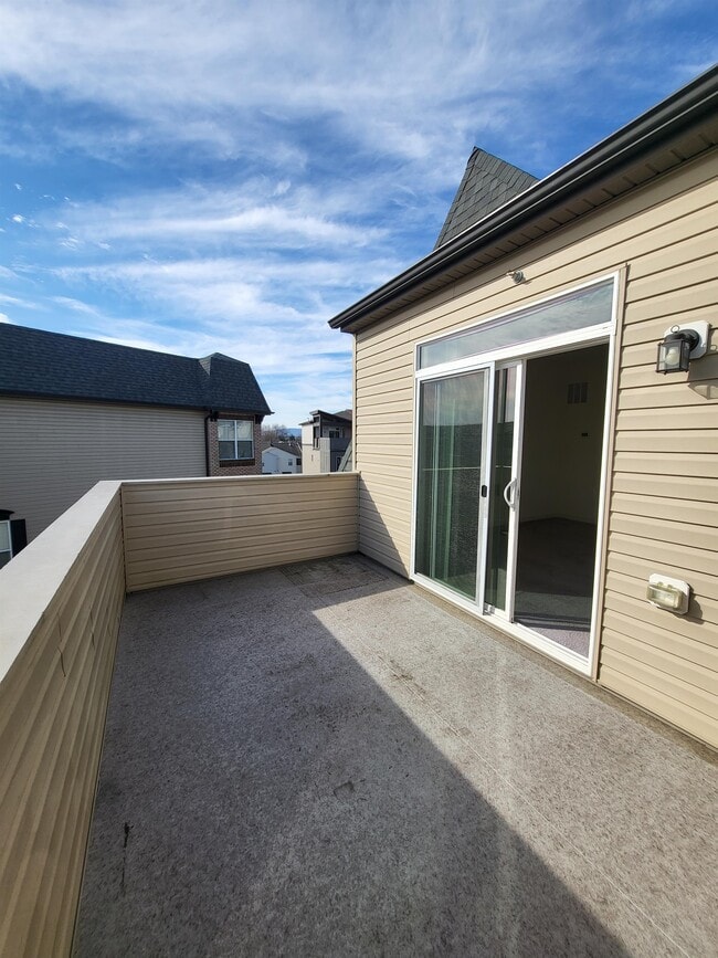 Building Photo - 1438 Wheyfield Dr