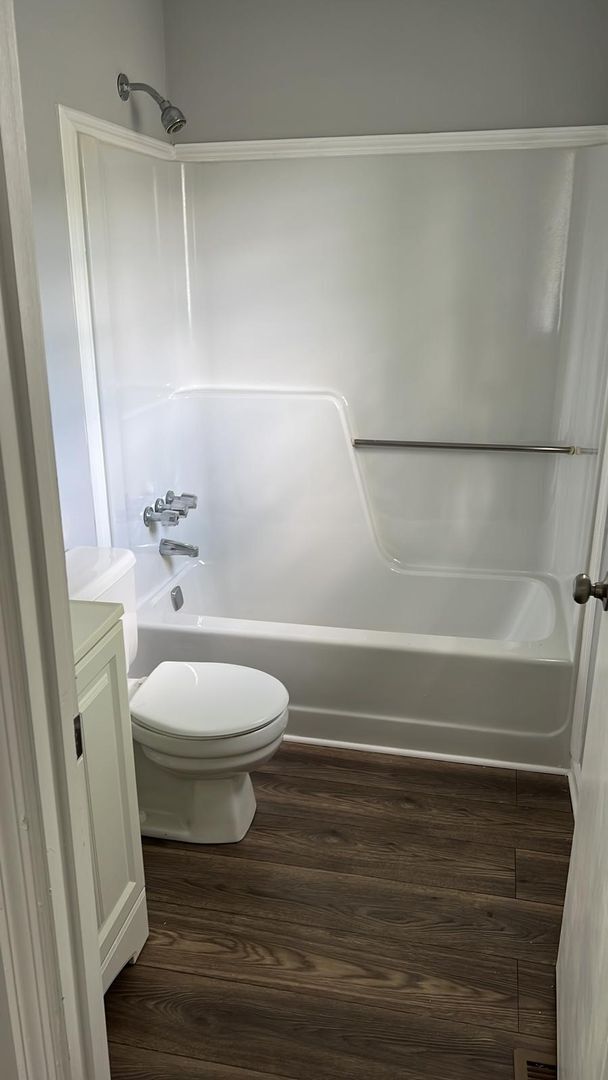 Building Photo - Newly Remodeled 2Bed/2.5Bath Townhome For Lease in Austell