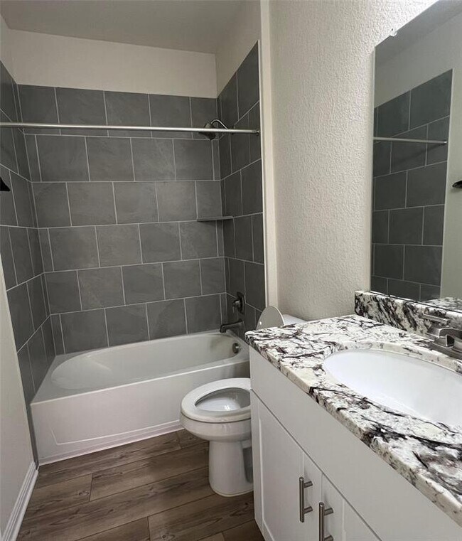 Building Photo - 101 Purple Sandpiper Ln