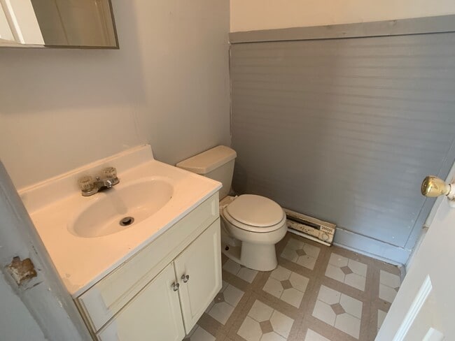 Building Photo - 602-3 Bryan-