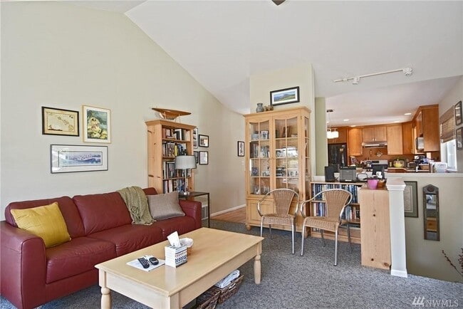 Building Photo - Charming Craftsman-Style Home in the Heart...