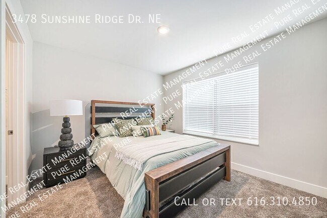 Building Photo - 3478 Sunshine Ridge Dr