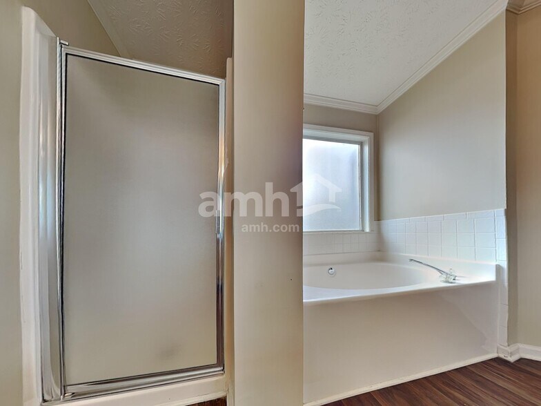 Building Photo - 3424 Pate Brook Ct