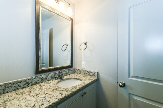 Building Photo - Luxury Duplexes In Cooper District