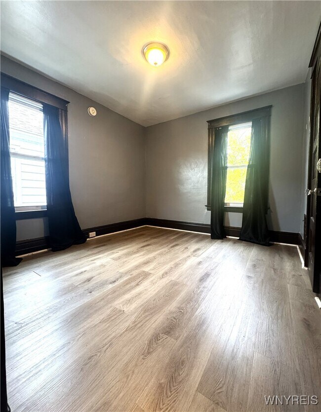 Building Photo - 1970 Whitney Ave