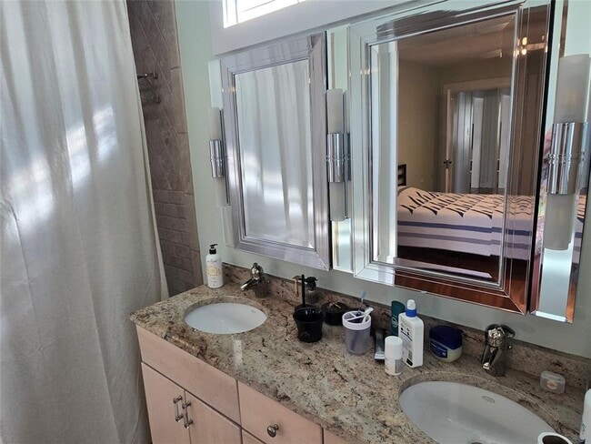 Building Photo - 4213 Ramsey Ave