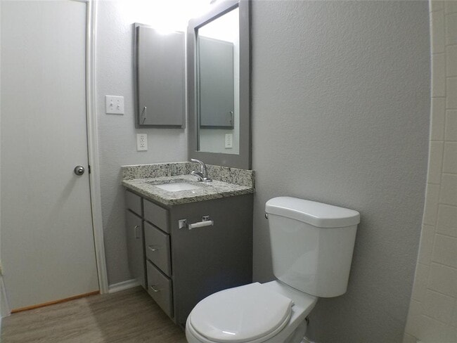 Building Photo - 11208 Blairview Ln