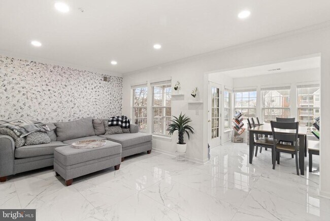 Building Photo - 12286 Ashmont Ct