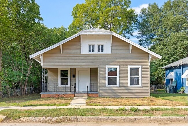 Primary Photo - 2824 25th Street Ensley