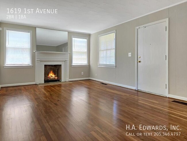 Building Photo - 1619 1st Ave