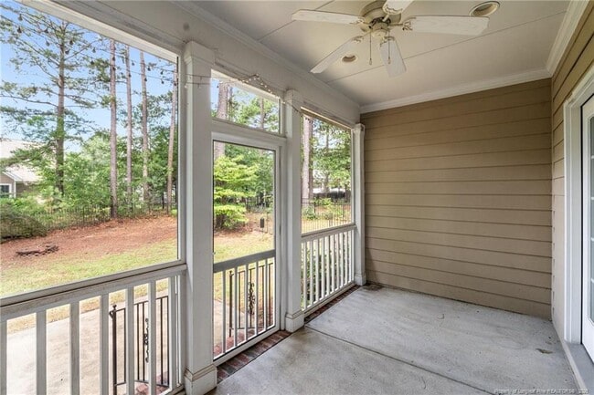 Building Photo - 85 Shining Water Ln