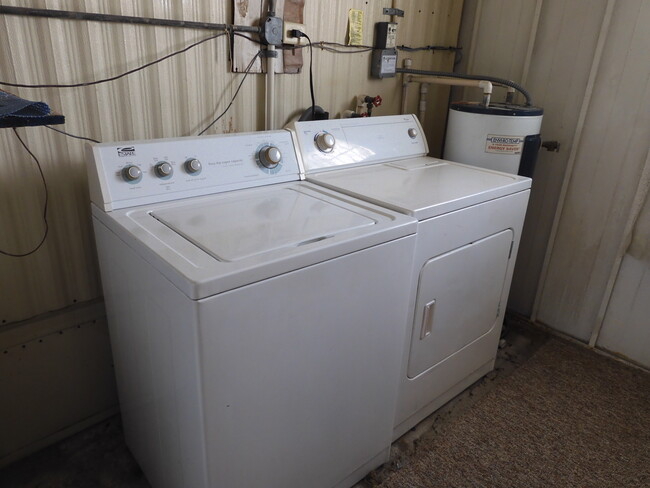 WASHER AND DRYER - 7416 Fast Ln