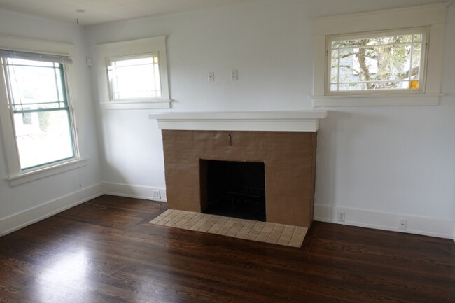 Building Photo - 309 Hayes St