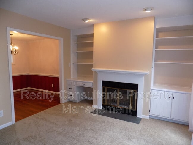 Building Photo - 3769 Greenes Crossing