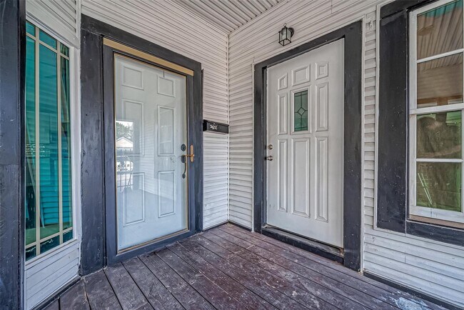 Building Photo - 7422 Avenue I