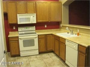 Building Photo - 6610 W Laurel Ave