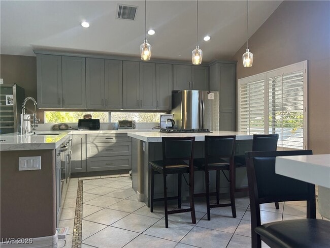 Building Photo - 8696 Ivy Glen Cir