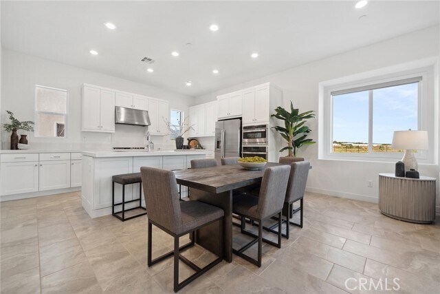 Building Photo - 185 Sentosa