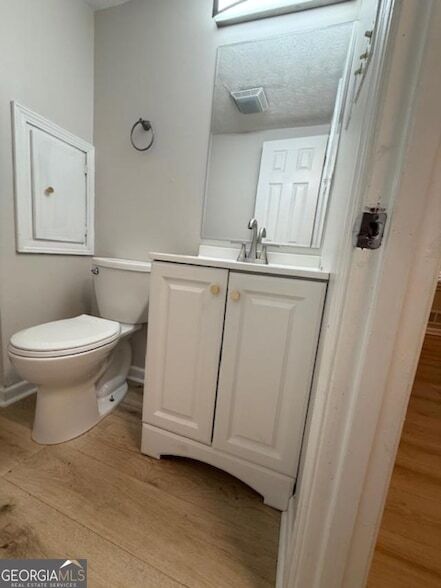 Building Photo - 977 Bramwell Ln