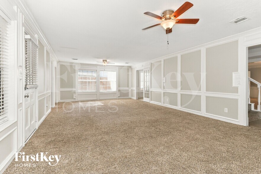 Building Photo - 12710 Ivyforest Dr
