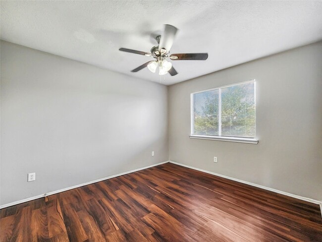 Building Photo - 14007 Marners Ct