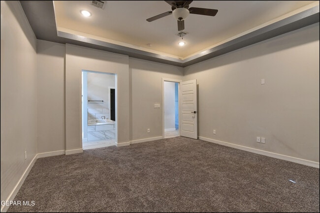 Building Photo - 12333 Desert Wolf Ave