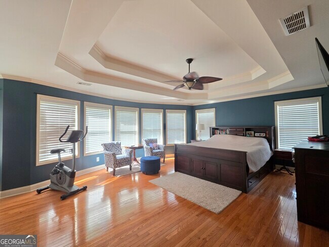 Building Photo - 94 Courtland Dr