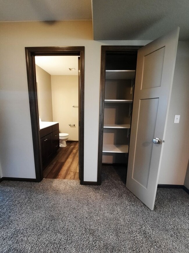 Building Photo - 4 BED | 3 BATH | SINGLE-FAMILY | DOUBLE GA...