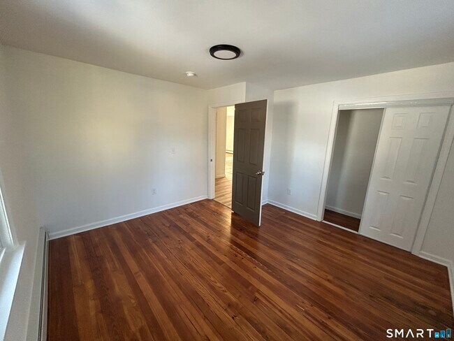 Building Photo - 95 Cedar St