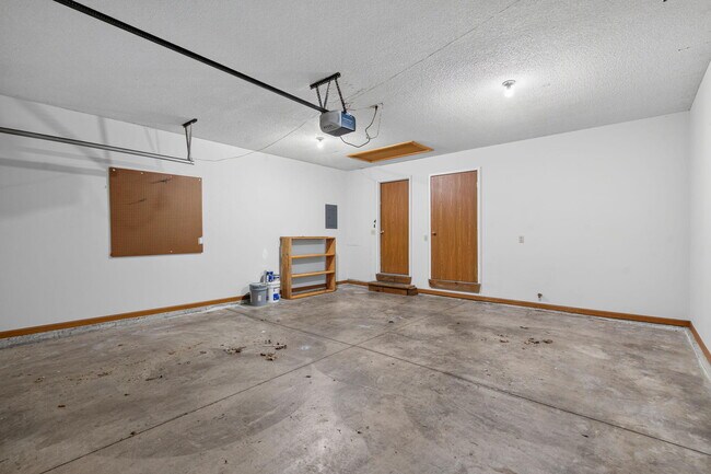 Building Photo - 1278 W Butterfield Dr