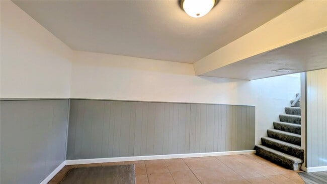 Building Photo - 6720 Cherryvale Dr