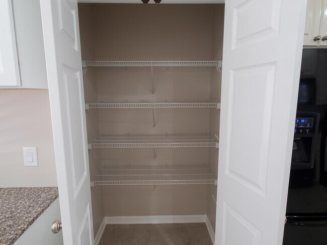 Building Photo - 3416 Harrison Ave