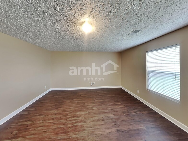 Building Photo - 2669 New Port Royal Rd