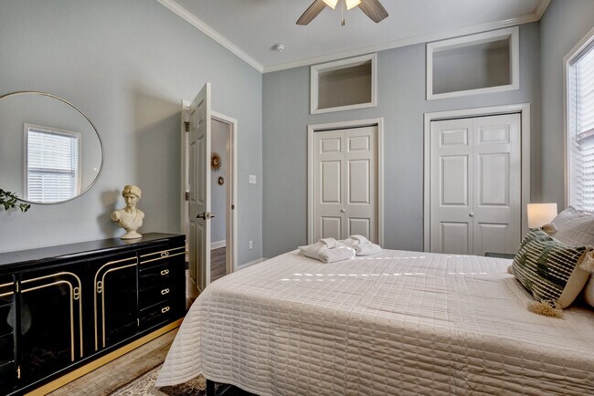 Primary bedroom - 1015 Rankin St