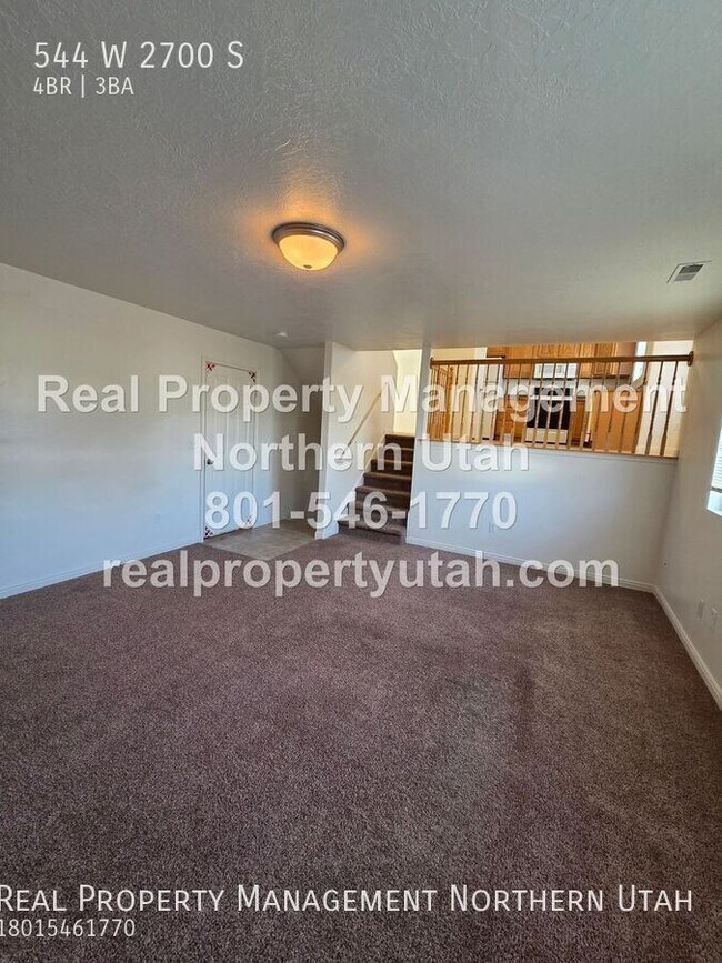 Building Photo - 544 W 2700 S