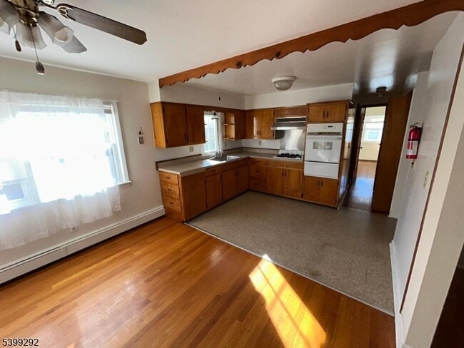 Building Photo - 1157 Goffle Rd