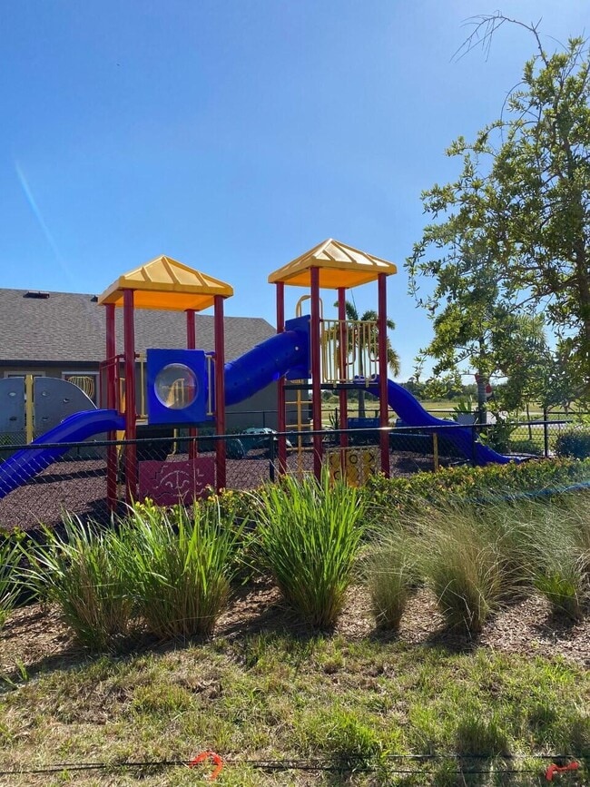 Building Photo - 1638 Merriment Way