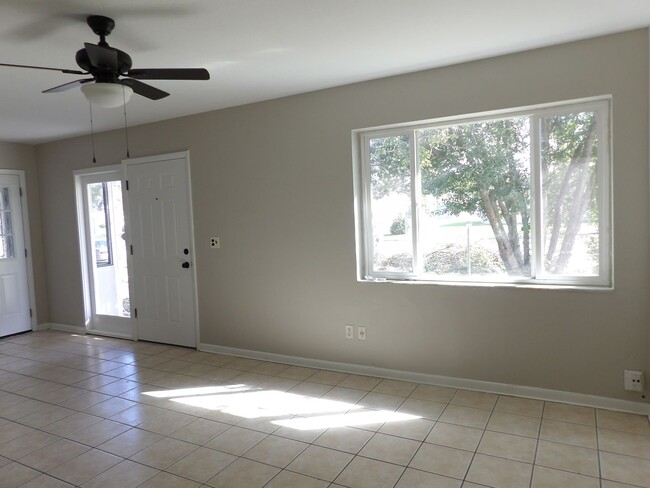 Building Photo - REMODELED INSIDE 3 Bedroom, 1 Bath, 1 car ...