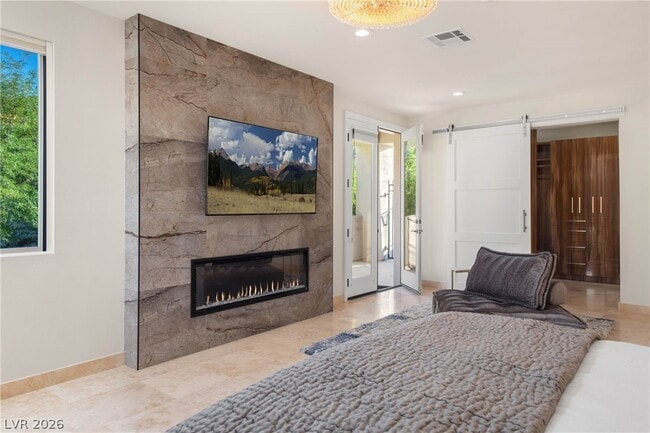 Building Photo - 1635 Liege Dr