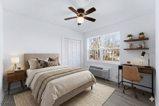 Building Photo - 95 Shepherds Ln