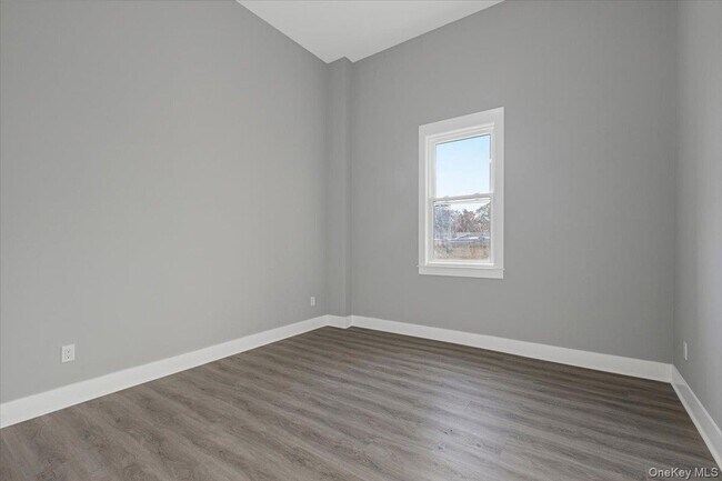 Building Photo - 47 Beekman Ave