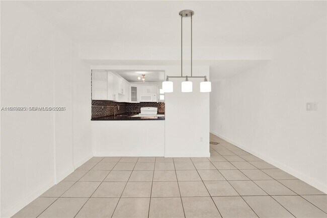 Building Photo - 1990 W 56th St