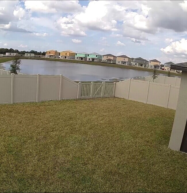 Building Photo - Lakeside Luxury in Parrish - 5 Bedroom BRAND NEW HOME