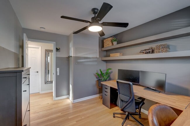 Building Photo - 4609 Waukesha St