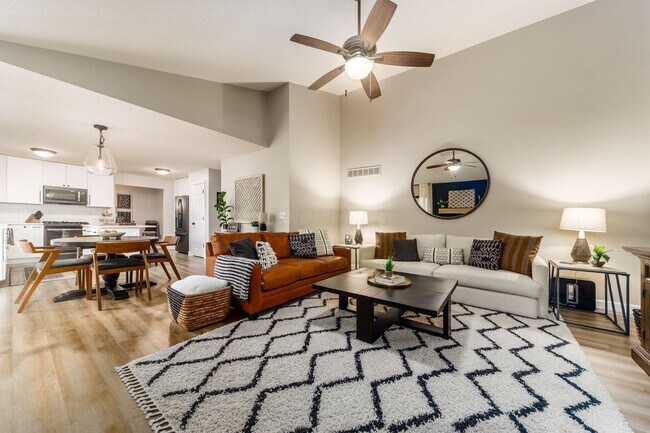 Building Photo - 9550 Mission Dr